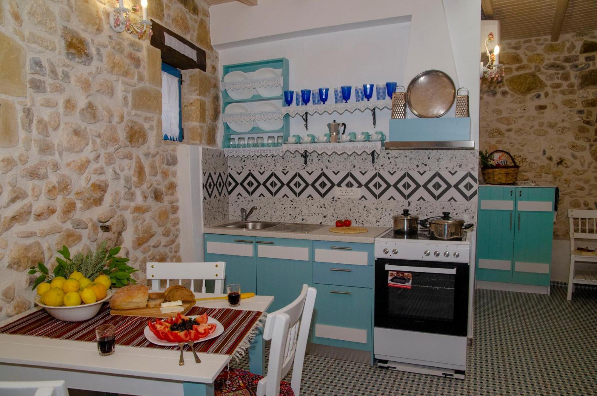 Trigono Traditional House Каливиани Экстерьер фото